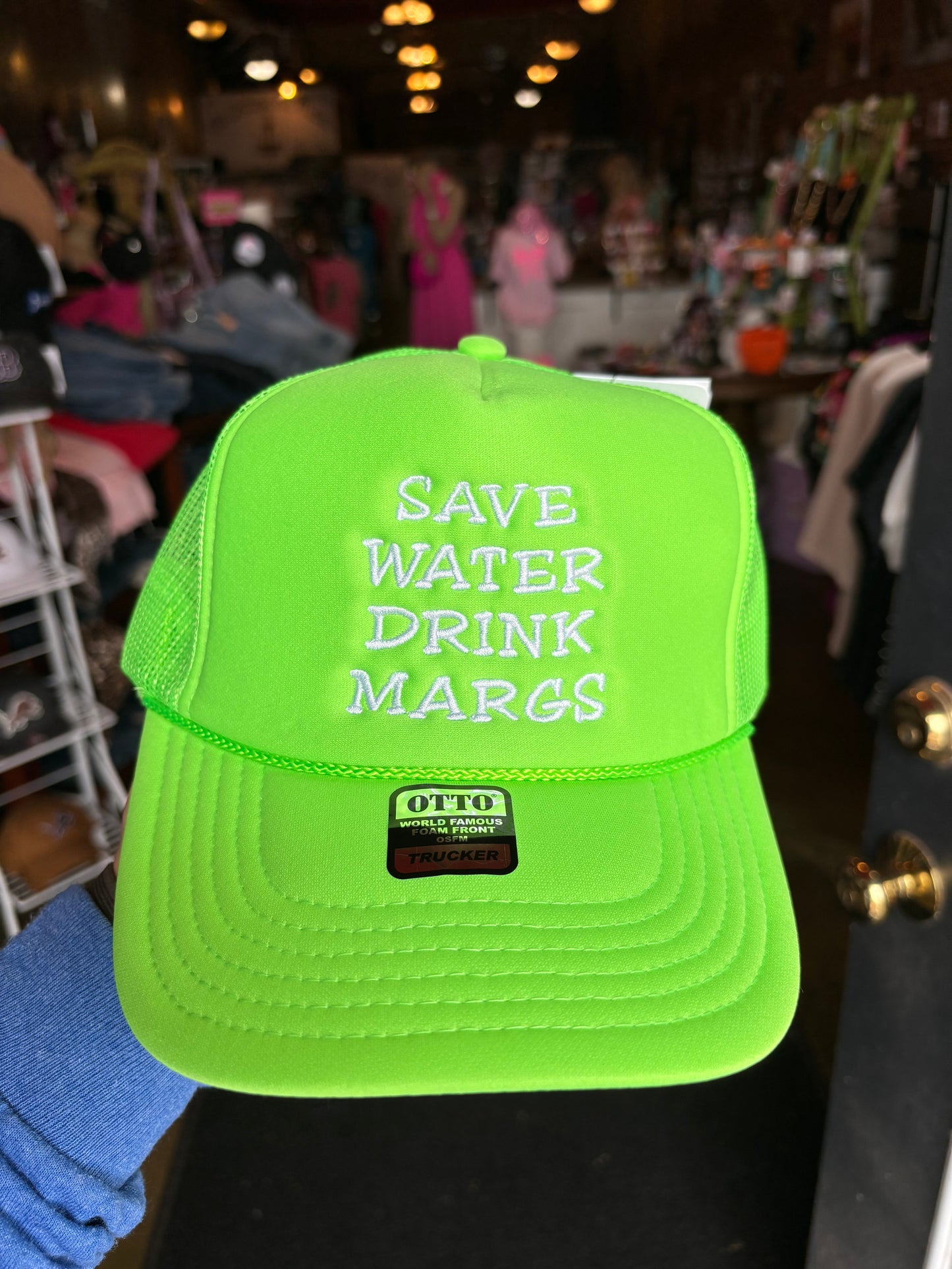 FOAM TRUCKER SAVE WATER DRINK MARGS